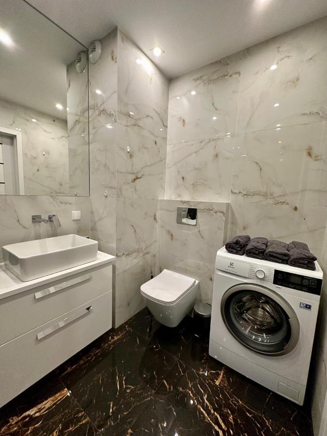 Sdh 4 Comfortable Near Warsaw Apartment